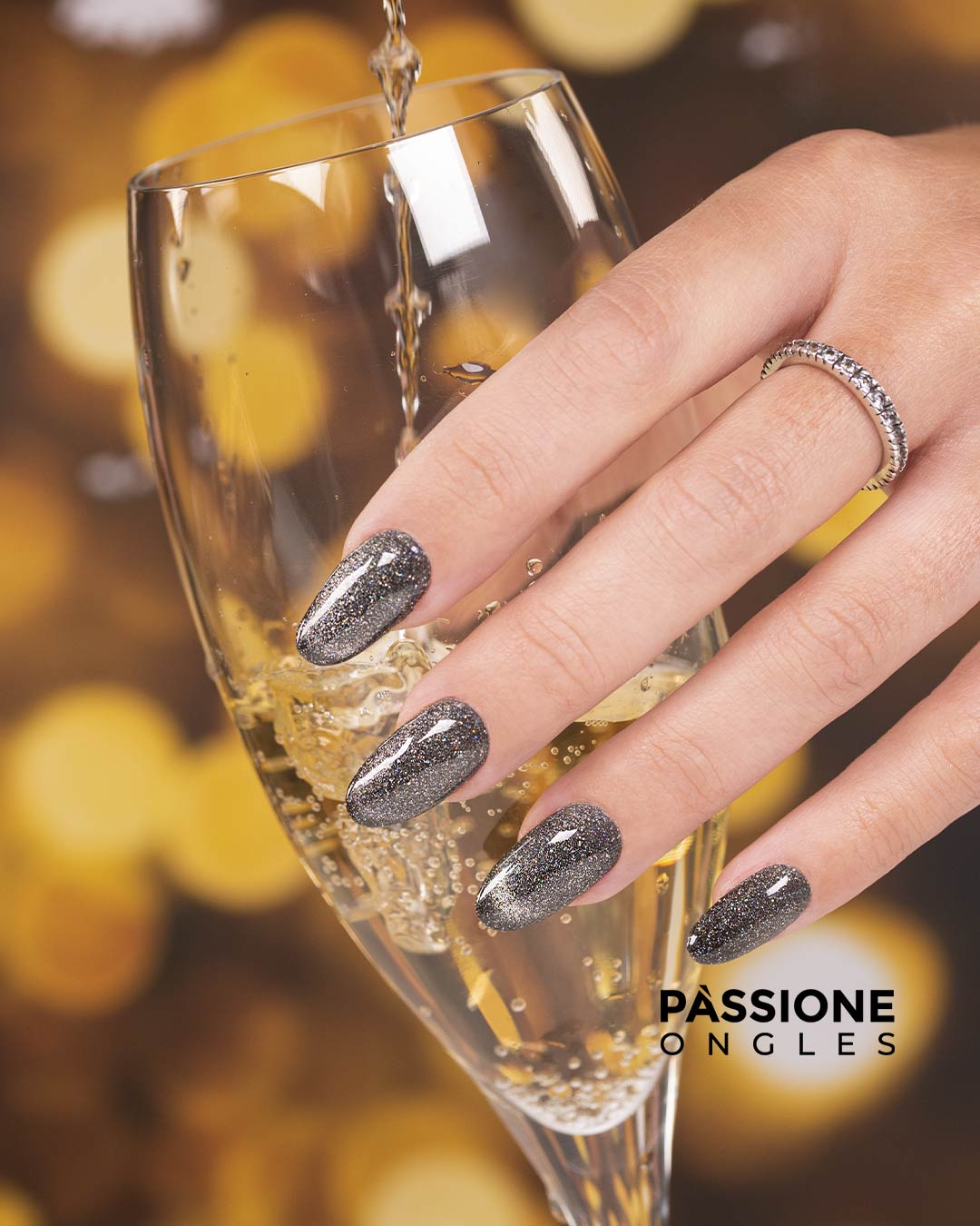 cocktail nails 5
